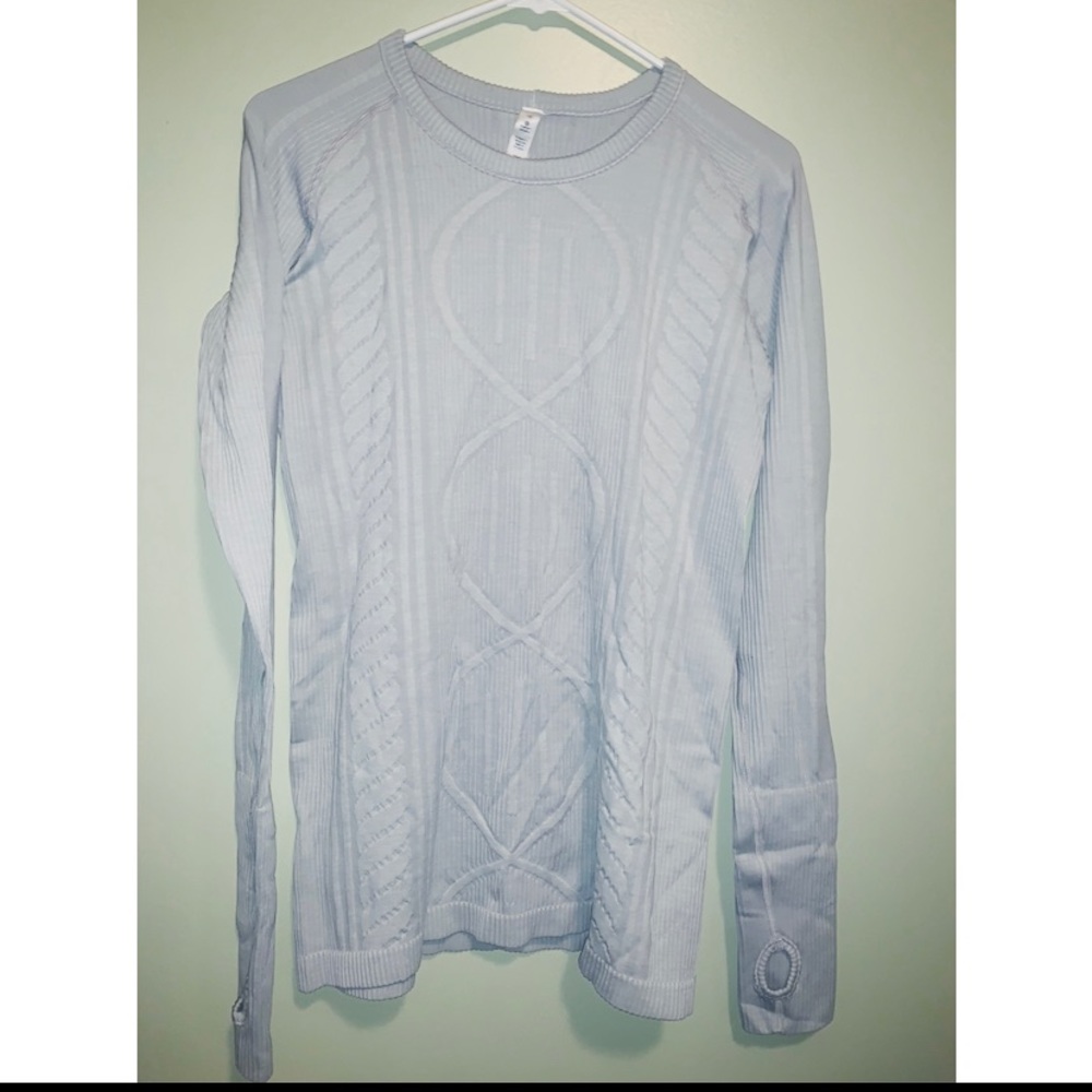 Lululemon workout top